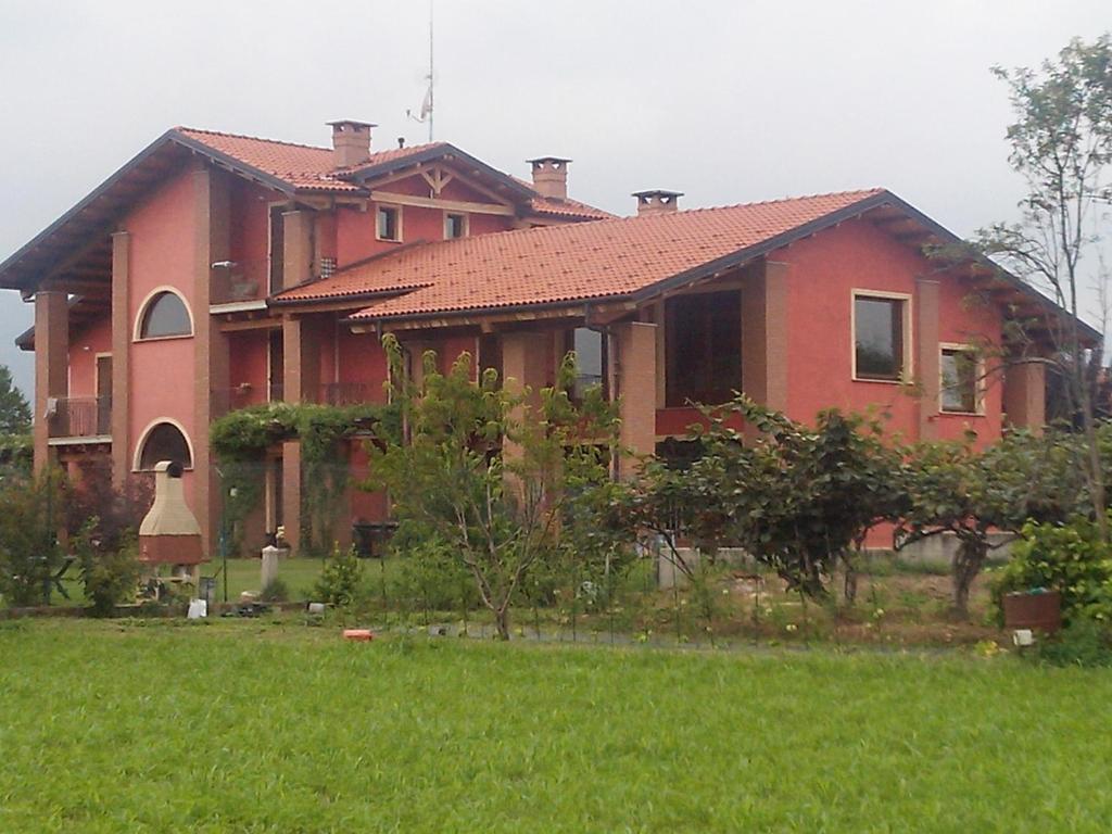 Bed & Breakfast Milu Cuneo Exterior foto